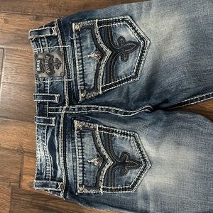 Size 32x30 Rock Revival men’s “Dylan” Jeans